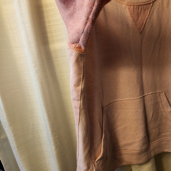 🍑 Central Park Color Block Sweatshirt | L 💖 - Picture 5 of 6